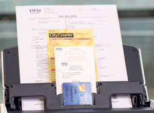 tacka do skanowania różnych typów dokumentów - SkanSnap iX1600